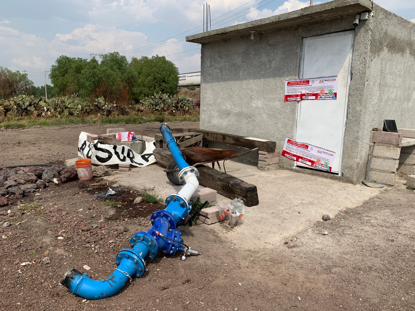 Habitantes de Teotihuacán exigen frenar el huachicoleo de agua