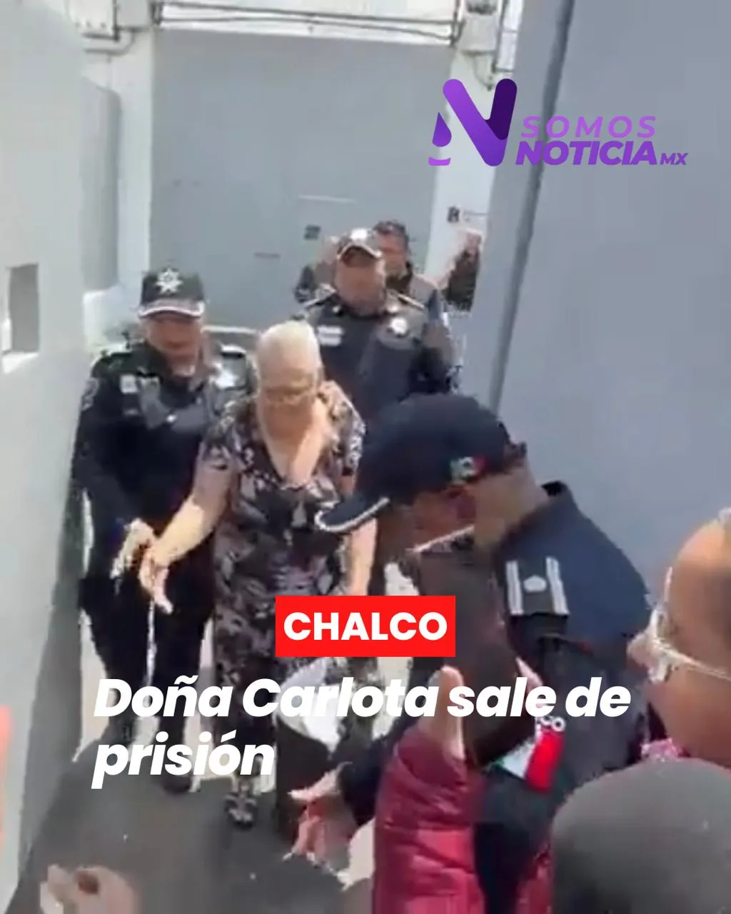 Carlota “N” sale del penal y se reúne con su familia tras resolución judicial